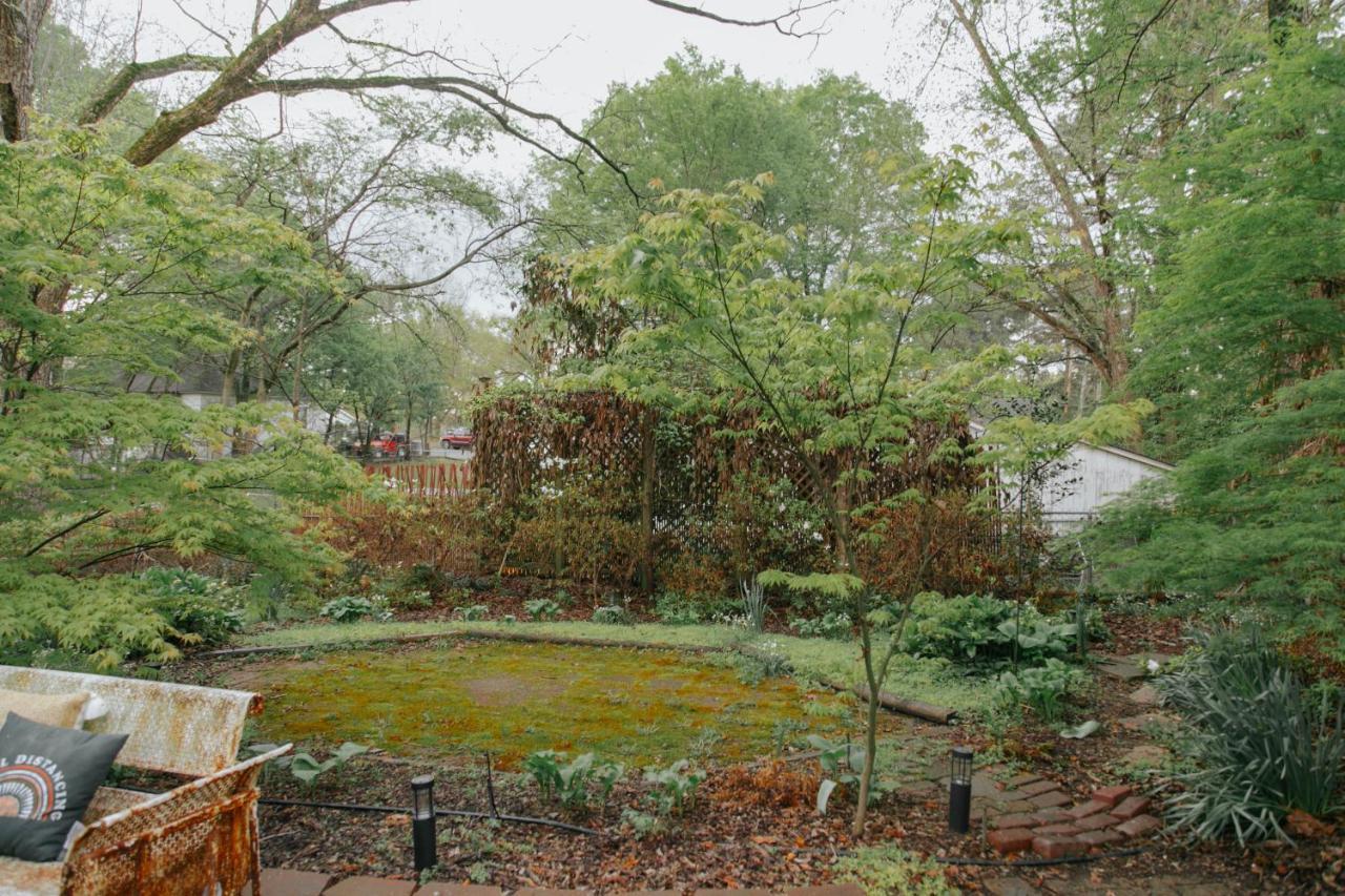 The Woodlawn Tudor Hot Springs Ngoại thất bức ảnh
